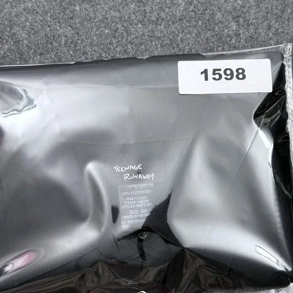 Teenage Runaway Sheer Skull Back Sleeveless Blouse Goth Black SM - Picture 6 of 6